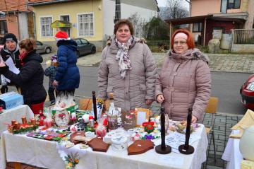 Vianočné trhy v Cinobani Vianočné trhy v Cinobani